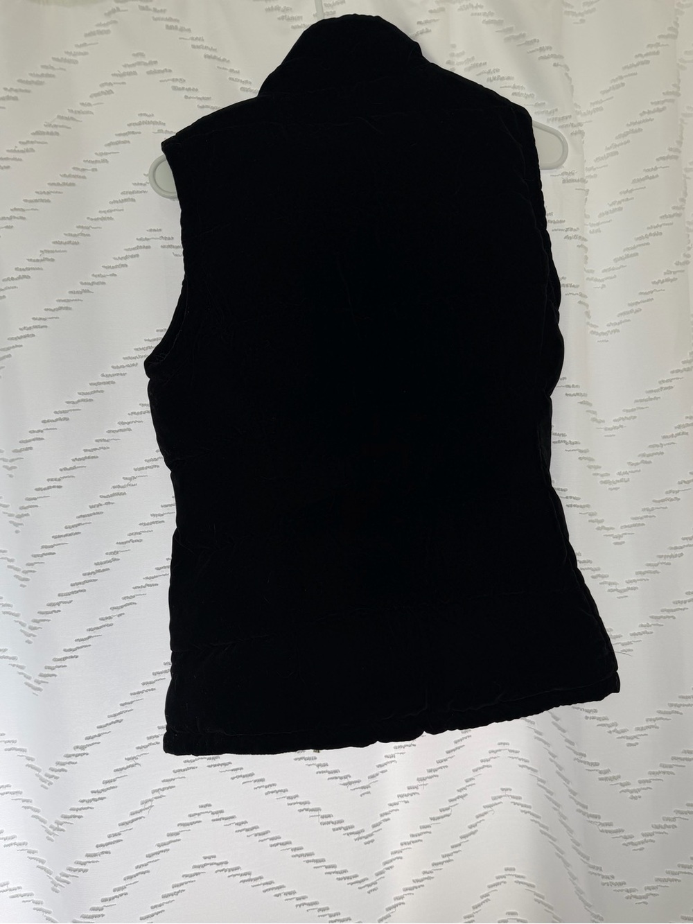 Calvin Klein Black Velvet Quilted Vest - Picture 3 of 5